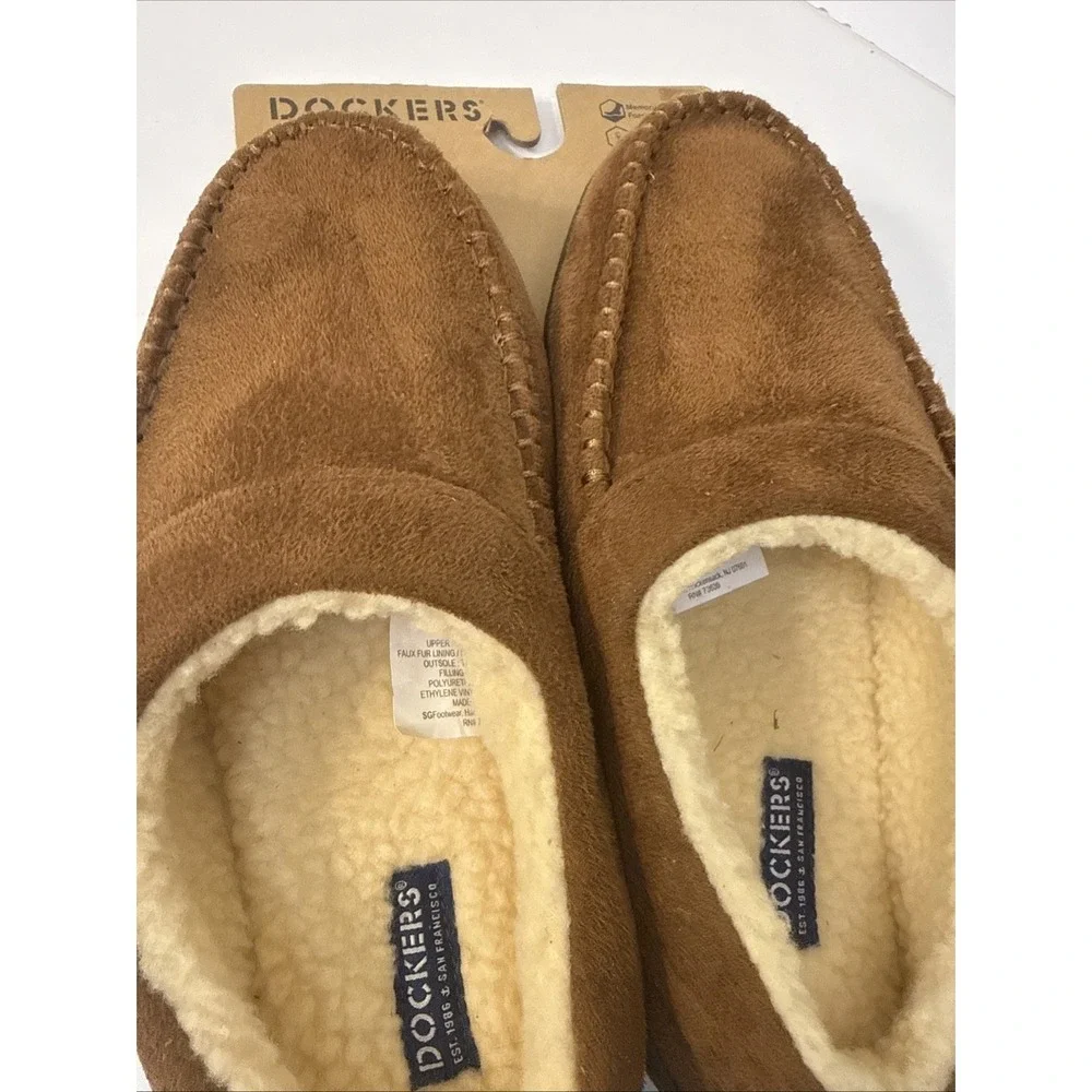 Dockers Dark Tan Memory Foam Men's Size 7-8‎ Slippers